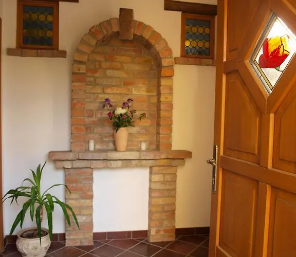 Konukevi Krisztina Vendeghaz